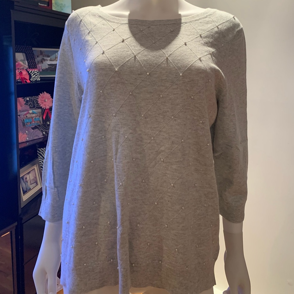 Comfy pearl sweatshirt